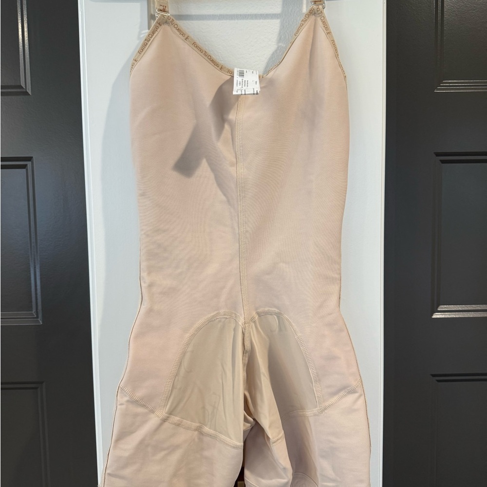 Forma Tu Cuerpo Shape-wear/Faja Bodysuit NWT - Picture 6 of 12